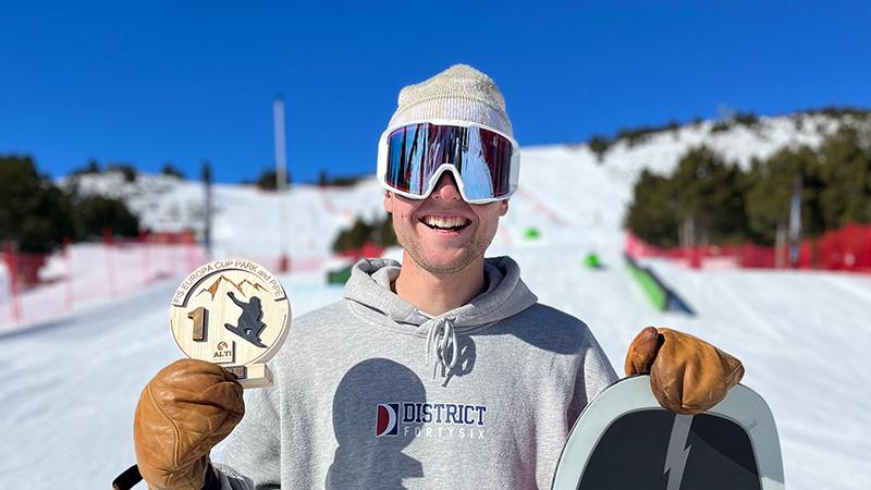 William Almqvist tar guld i slopestylen i Europacupen i franska Font Romeu