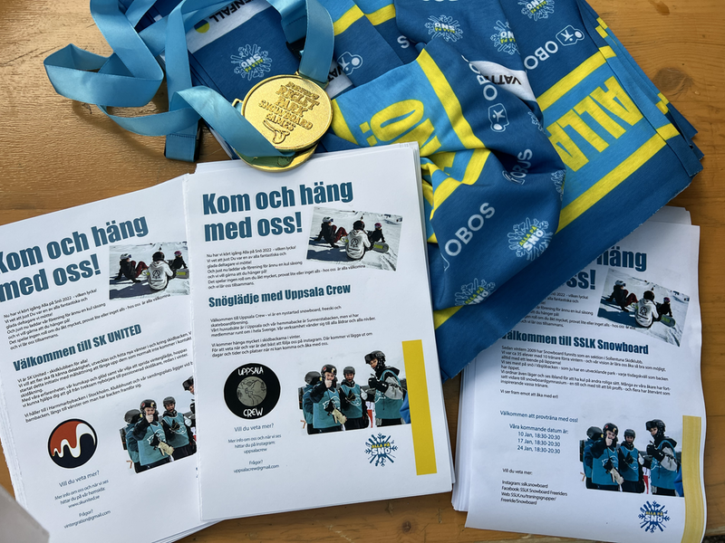 Föreningsflyers och medaljer